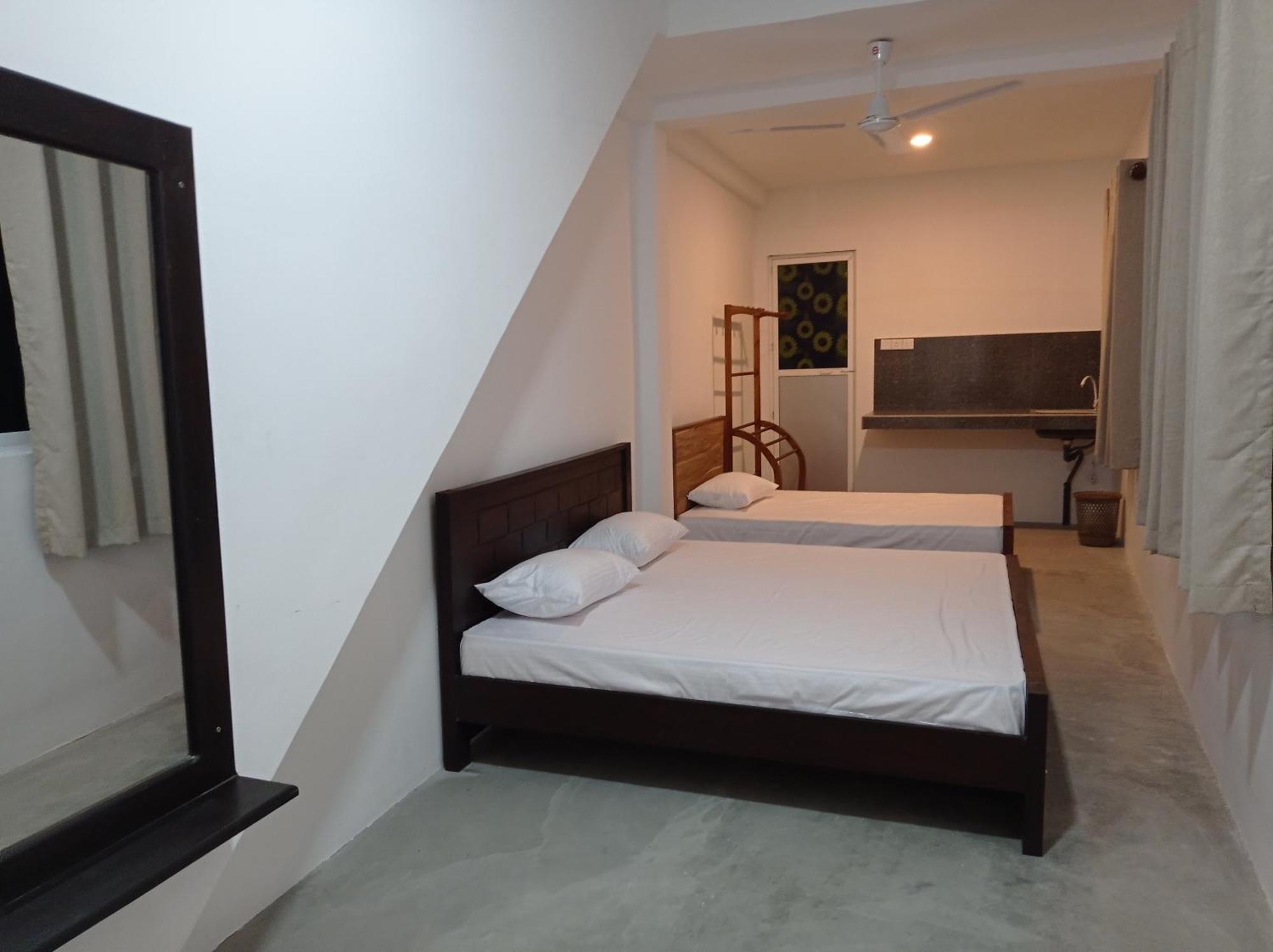 Surf & Salt Daire Weligama Dış mekan fotoğraf